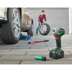 Akkuiskumutterinväännin Bosch UniversalImpactDrive 18V-350 Solo