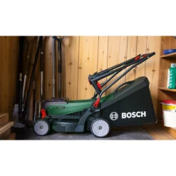 Akkuruohonleikkuri Bosch UniversalRotak 2x18V-37-550 2 x 4,0 Ah