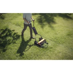 Kelaleikkuri Fiskars StaySharp Max