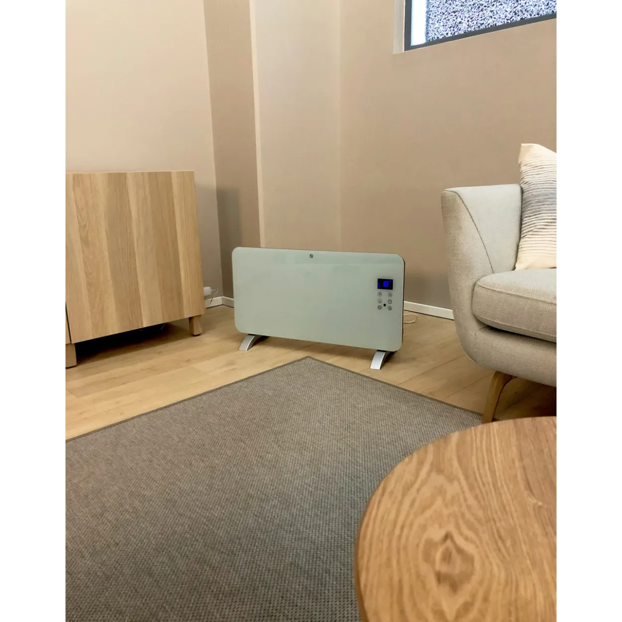 Lasinen paneelilämmitin Airam SmartHome 1500 W