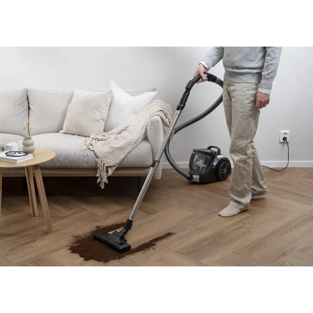 Pölynimuri OBH Nordica Compact Power XXL, pölypussiton