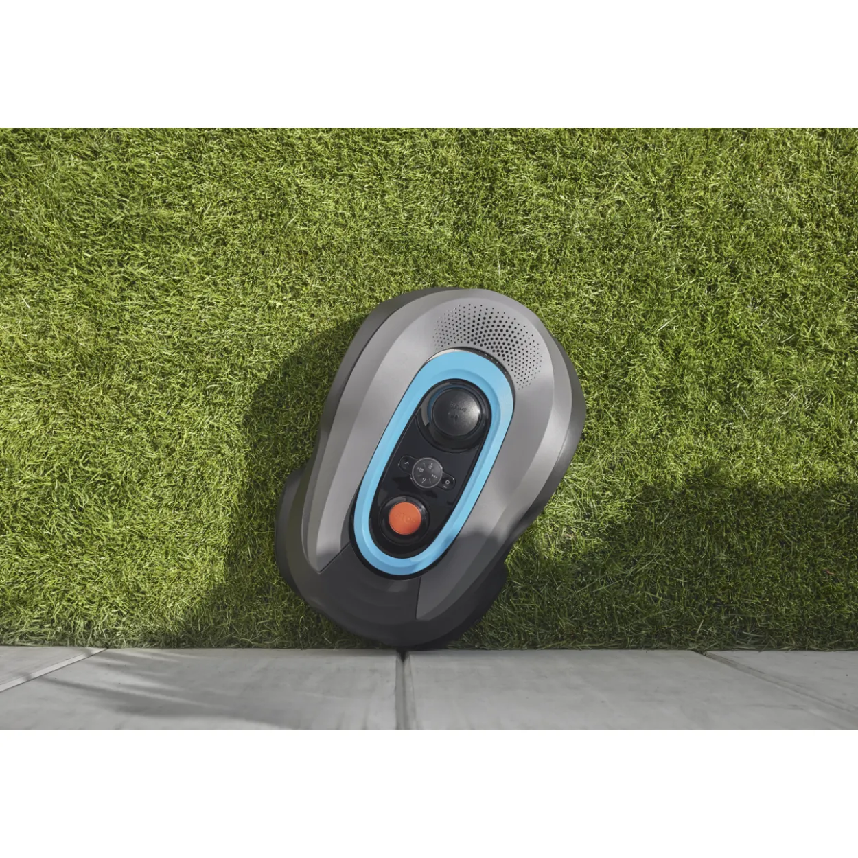 Robottiruohonleikkuri Gardena smart SILENO sense 600, rajalangaton