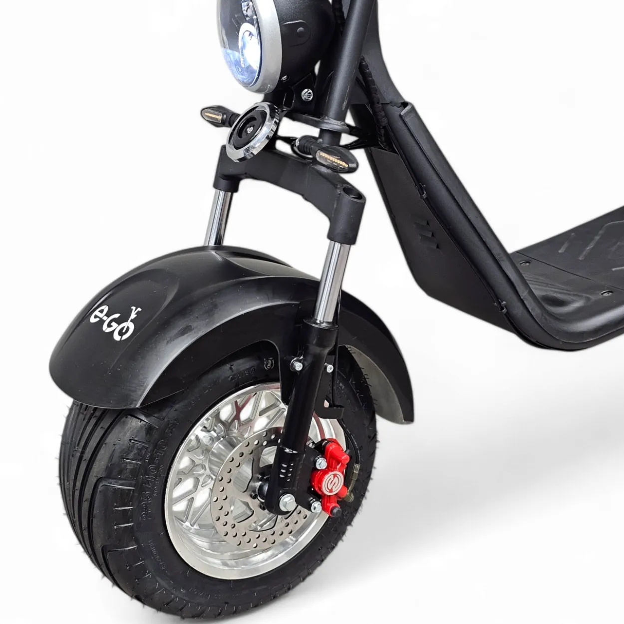 Sähköskootteri E-Go Evolution, musta