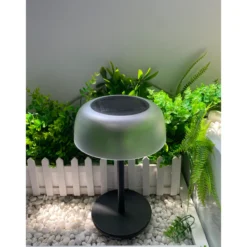 SOLAR LED-pöytävalaisin Parco, USB-C
