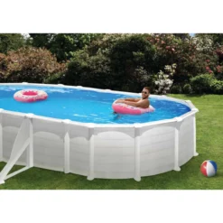 Uima-allas Gre by Swim & Fun 610 x 375 x 132 cm ovaali, ulkoisilla sivutuilla valkoinen